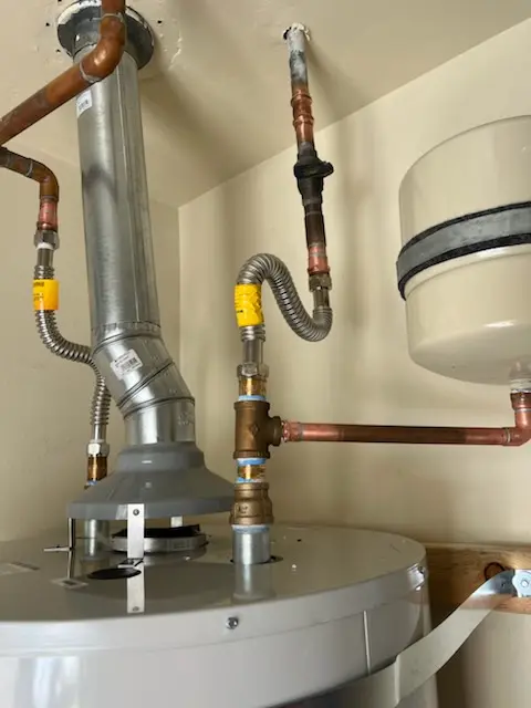 Water heater installation and plumbing repair in Timberland Estates
